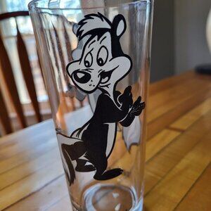 Pepe Le Pew Glass - Pepsi Collectors Vintage 1973 Warner Brothers